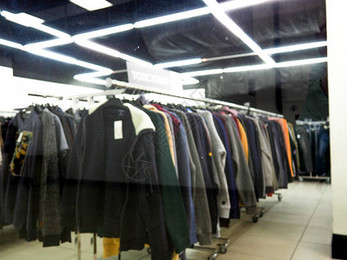 服飾商場(chǎng)插畫(huà)