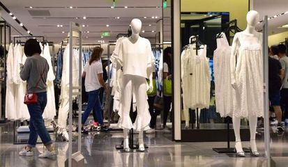 選擇服裝商品進(jìn)銷存軟件，解決輔料銷售行業(yè)痛點(diǎn)